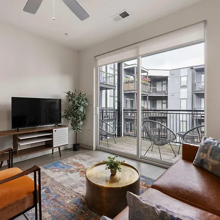 Modern Nulu 2Br Cozysuites 09
